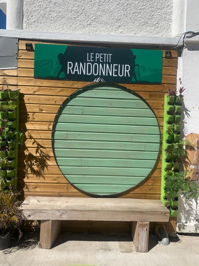 Hotel Le Petit Randonneur Силао Экстерьер фото