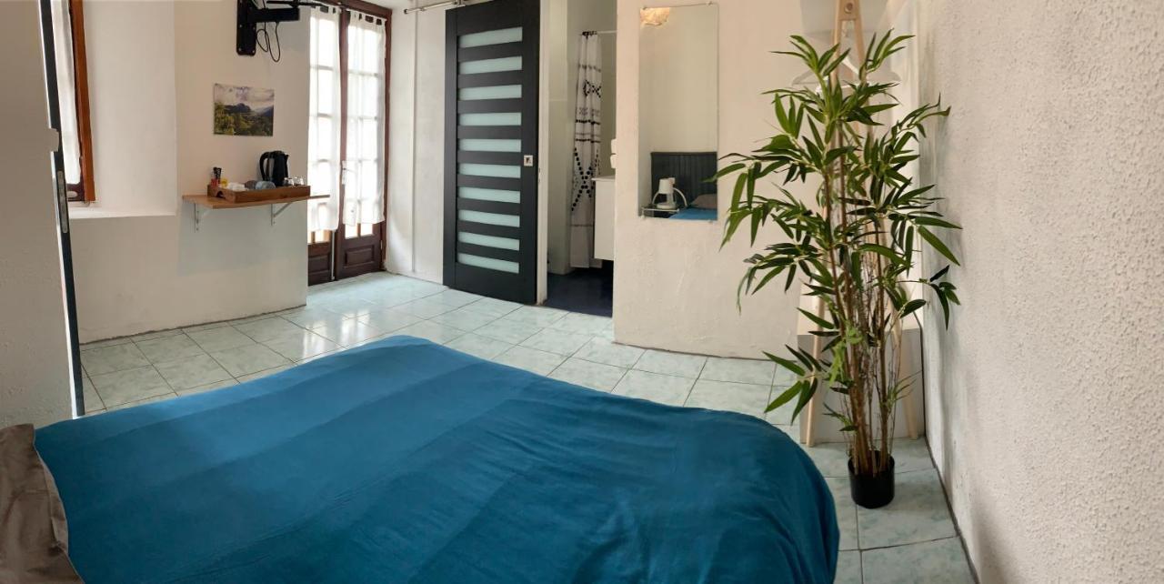 Hotel Le Petit Randonneur Силао Экстерьер фото